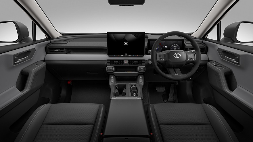 На фото: новый Toyota RAV4 Z