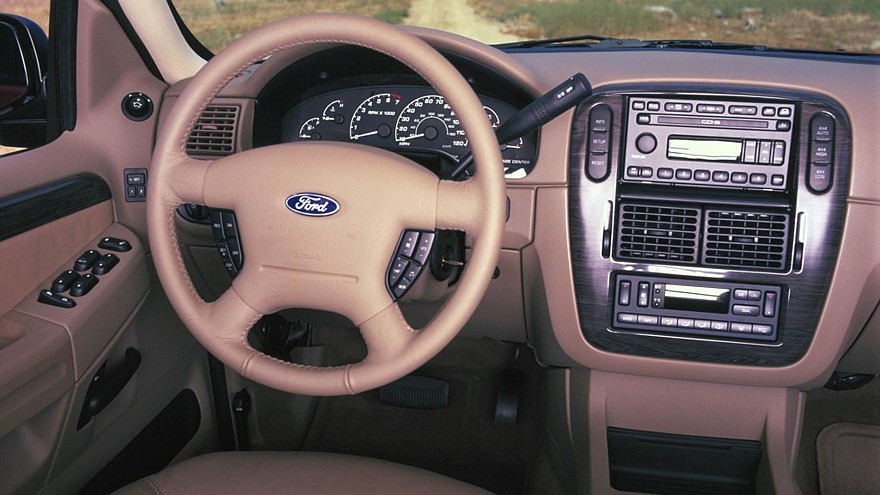 Ford Explorer (U152) '2001–05