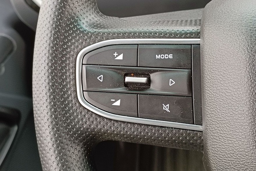 Маленький спальник, большой дизель и рациональный подход: тест-драйв  Sollers TR120