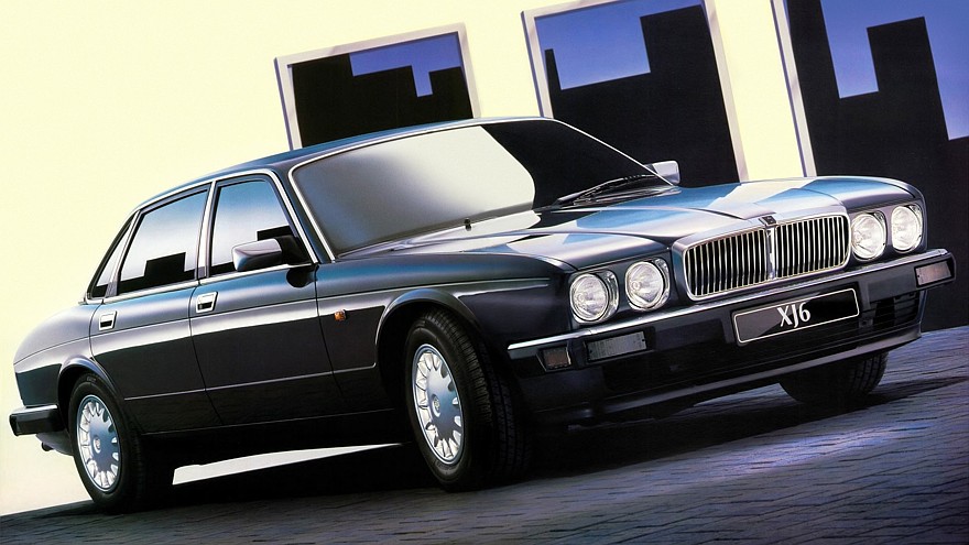На фото: Jaguar XJ6 (XJ40) '1986