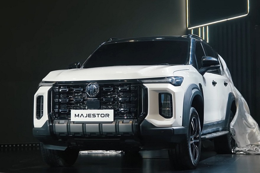 Прошлогодний MG Majestor