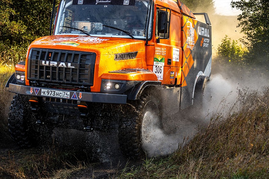Чем запомнится финал Чемпионата России по ралли-рейдам 2025 года в Калмыкии