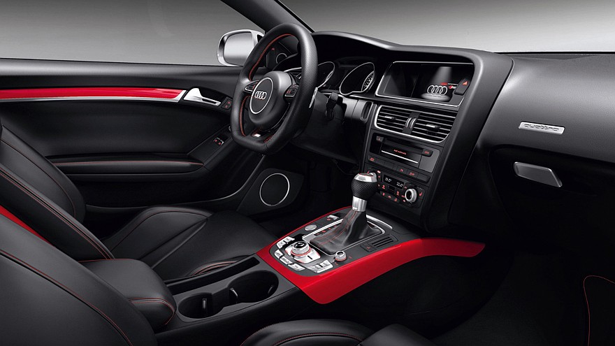 Audi RS5 Coupe первого поколения
