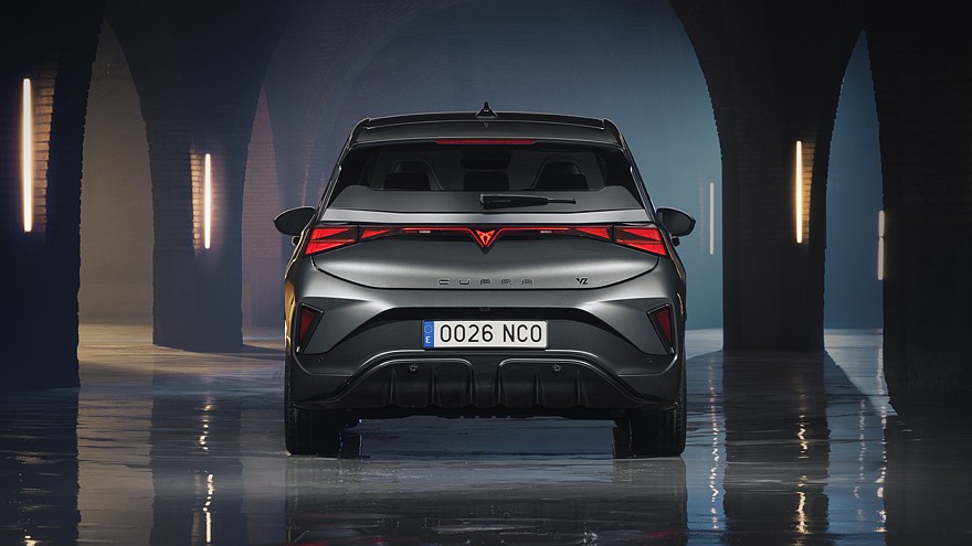 Обновлён хэтчбек Cupra Born: фирменный «нос», физические кнопки на руле, больше запас хода native-yes