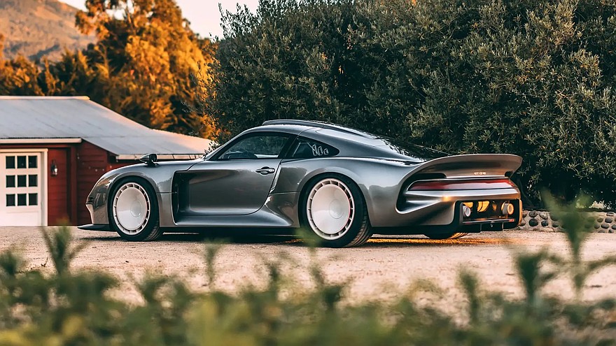 Tuthill GT One: британский суперкар по мотивам гоночного Porsche 911 GT1 из лихих 90-х1