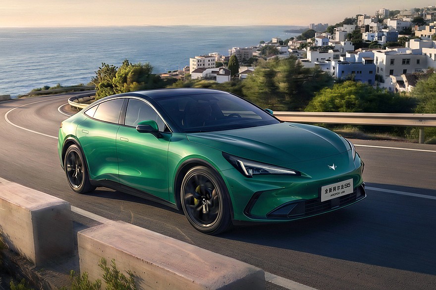 Обновленный Arcfox Alpha S5