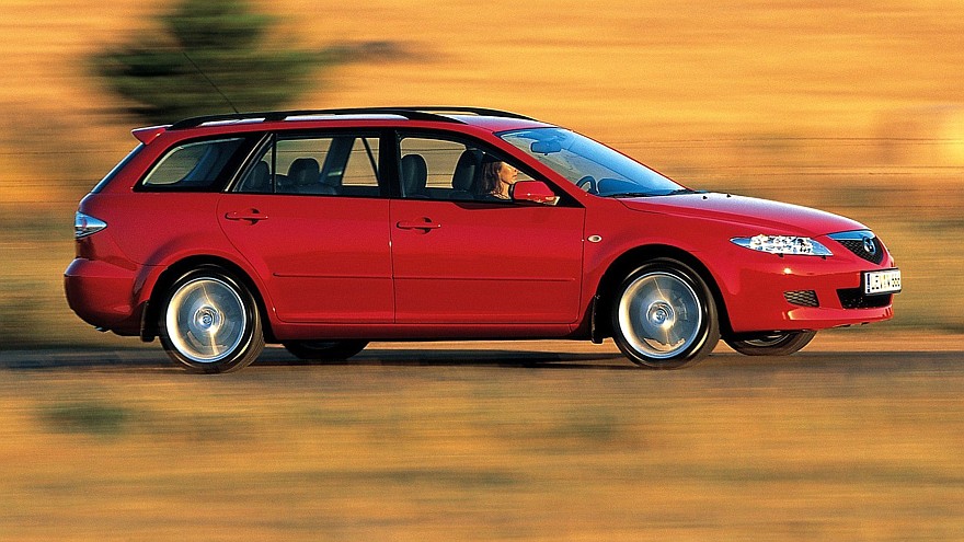 На фото: Mazda6 Wagon (GY) '2002–05