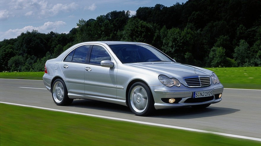 На фото: Mercedes-Benz AMG (W203) '2001–04