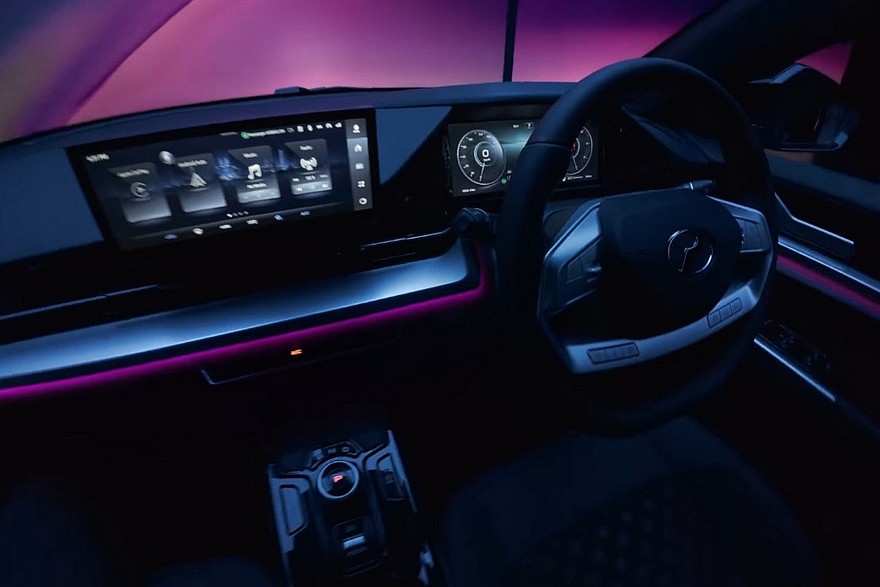 Представлен серийный электрохэтч Perodua QV-E: вместо Daihatsu партнером стала Magna