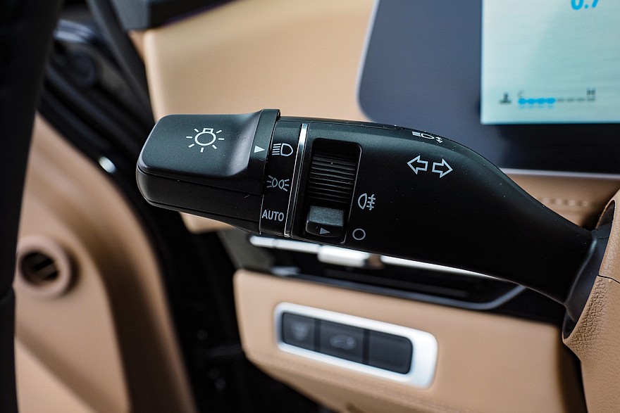 Брат из Китая приехал: тест-драйв JAC RF8