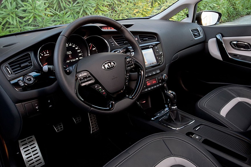 Kia cee’d_SW ’2012–2015