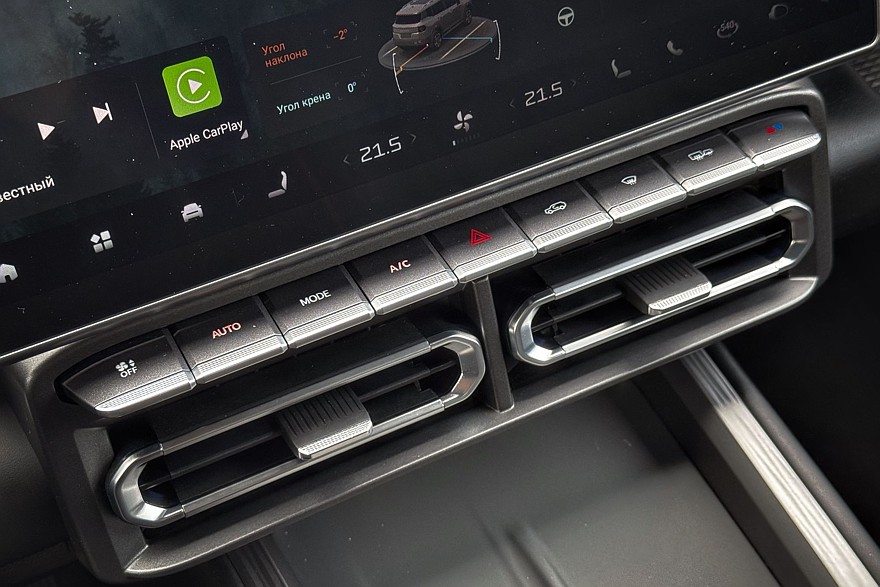 Меньше бутафории, больше смысла: тест-драйв Jetour T1