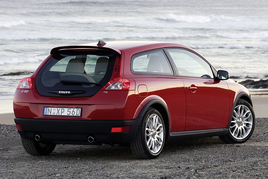 Купе несбывшихся надежд: как появился Volvo C30 и почему он провалился