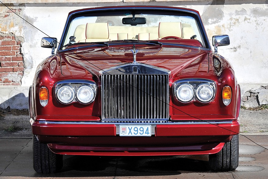Rolls-Royce Corniche IV (1993-1996) – последний из могикан