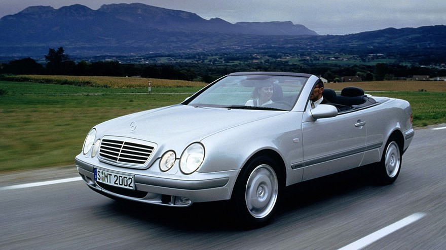 На фото: Mercedes-Benz CLK-Klasse Cabrio (A208) '1998–2002
