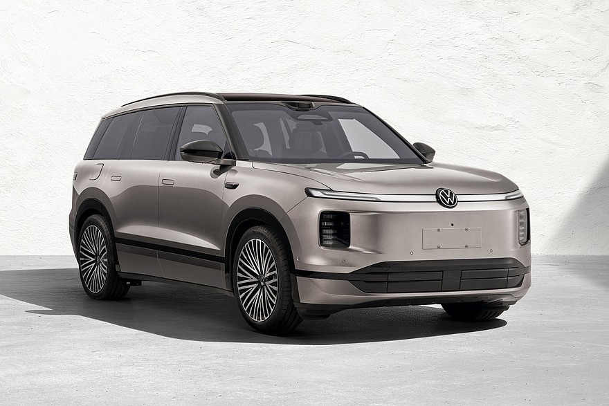 Серийный Volkswagen ID.Era 9X