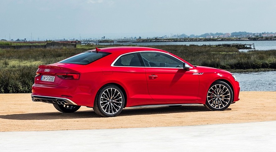 audi_s5_coupe_32