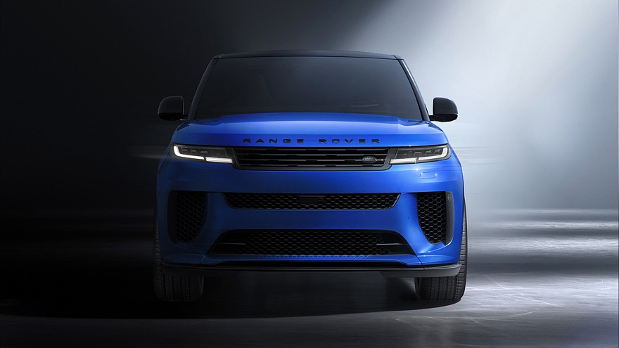 На фото: Range Rover Sport SV Ultimate Edition