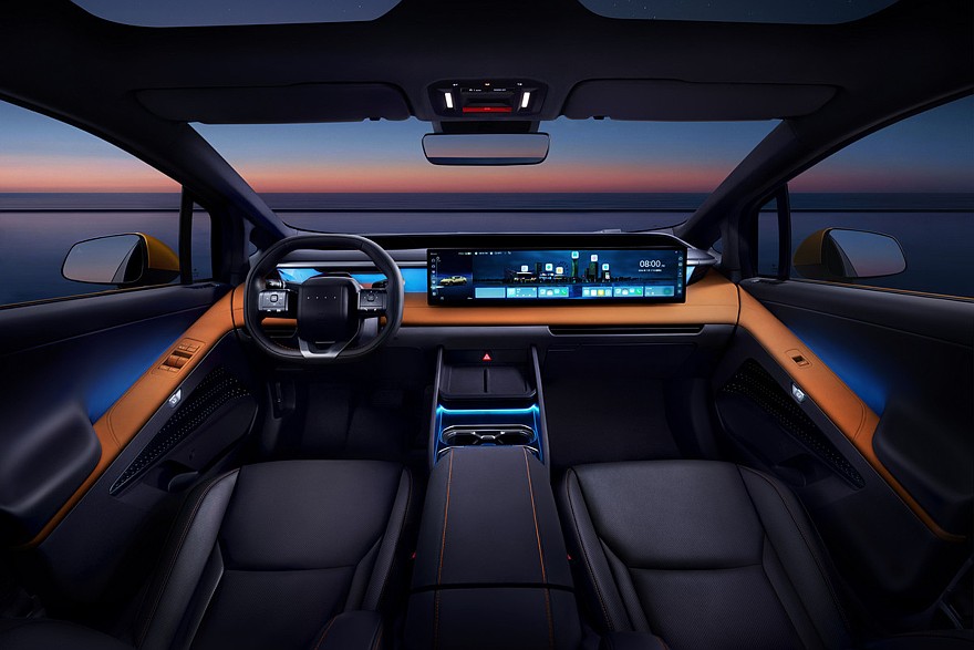 Серийный седан Hyundai Ioniq V