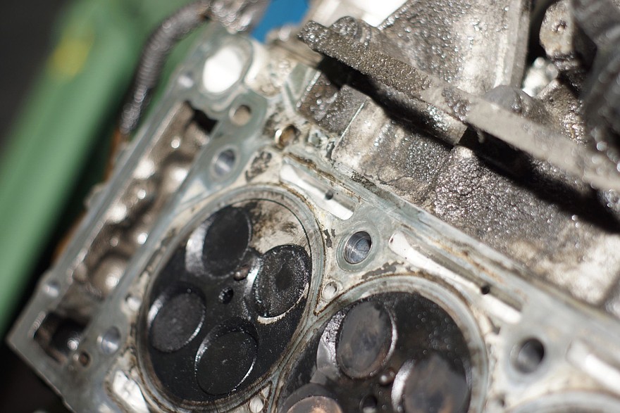 Танцы поршней с клапанами: почему «безвтыковые» двигатели уходят в прошлое