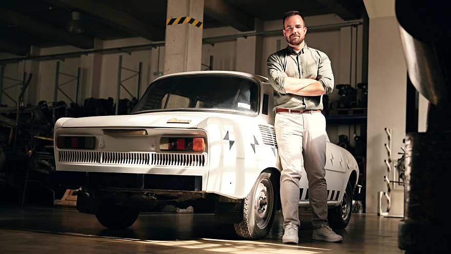 Skoda 100: потенциальный новый флагман чешской марки с заднемоторной компоновкой