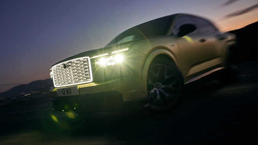 На фото: Bentley Torcal