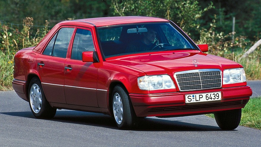 На фото: Mercedes-Benz E 280 (W124) '1993–1995
