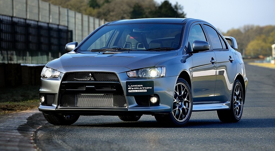 На фото: Mitsubishi Lancer Evolution X Final Edition