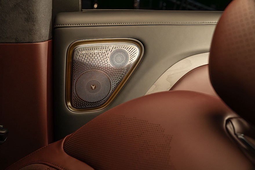 Восхождение к вершине: первое знакомство с Voyah Taishan