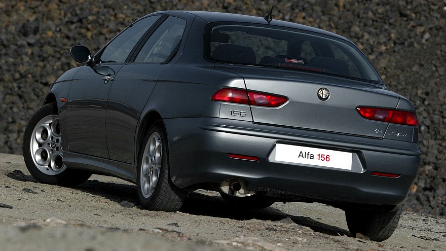 На фото: Alfa Romeo 156 (932A) '2002–2003