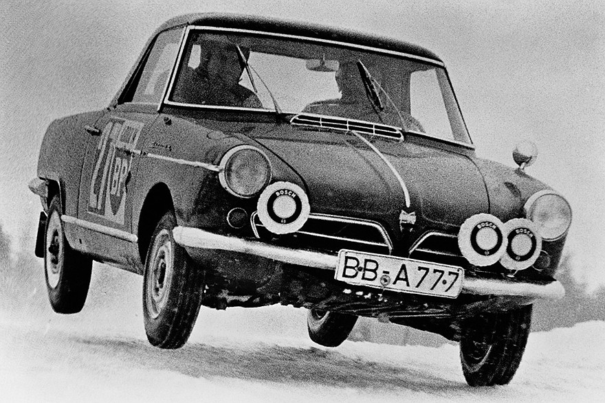 NSU Spider (1964–1967) – первый в мире серийный автомобиль с РПД
