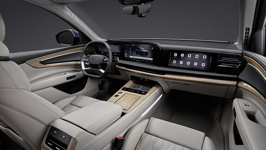 На фото: салон Audi Q7 третьего поколения (версии для Европы)