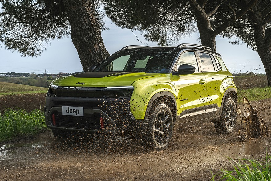Обновленный Jeep Avenger 4xe