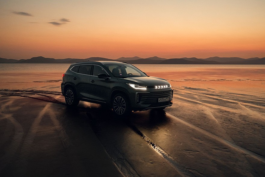 Покупаем Exeed TXL: что это за автомобиль и чем он интересен