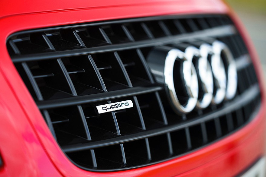 Четыре кольца эгоиста: как появилась Audi TT и как она опозорилась на автобанах