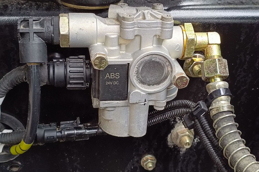 Маленький спальник, большой дизель и рациональный подход: тест-драйв  Sollers TR120