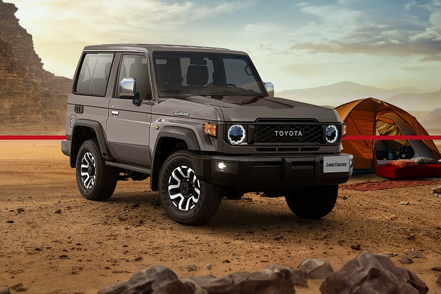 Обновлённый Toyota Land Cruiser 70: теперь и трёхдверный короткий внедорожник