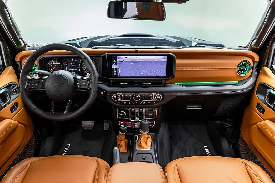 На фото: салон Rezvani Tank третьего поколения