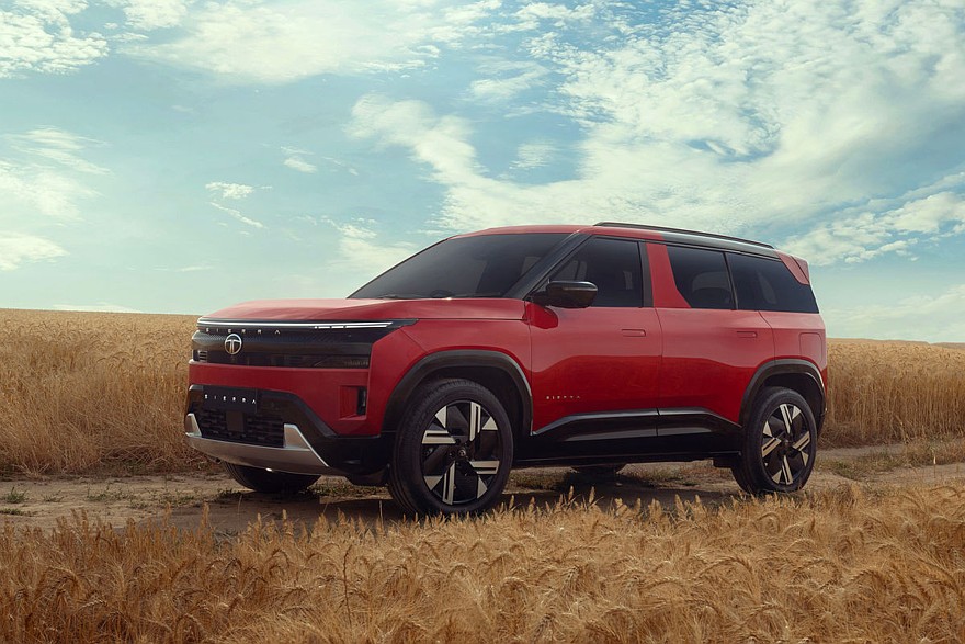Представлен серийный кроссовер Tata Sierra: бензин или дизель, позже будет полный привод