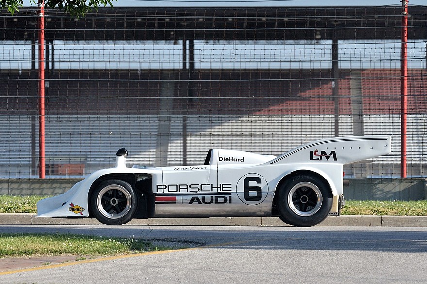 Как Porsche 917 завоевал Can-Am: машина, которую было сложнее обуздать, чем построить