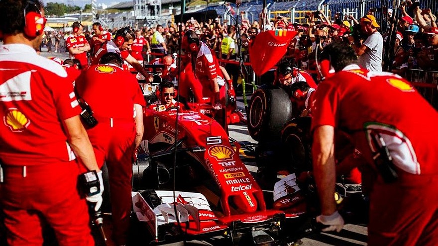Теперь должность технического директора Ferrari занял заместитель Эллисона Маттиа Бинотто