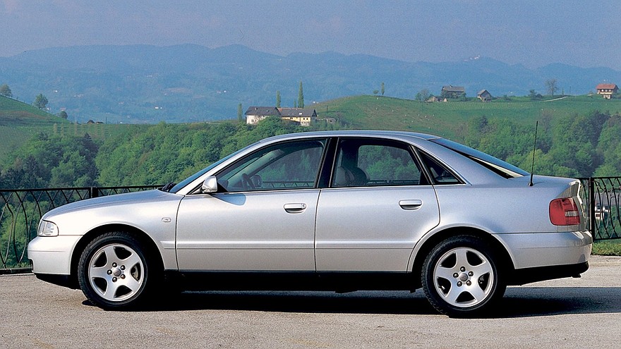 На фото: Audi A4 (B5,8D) '1997–2000