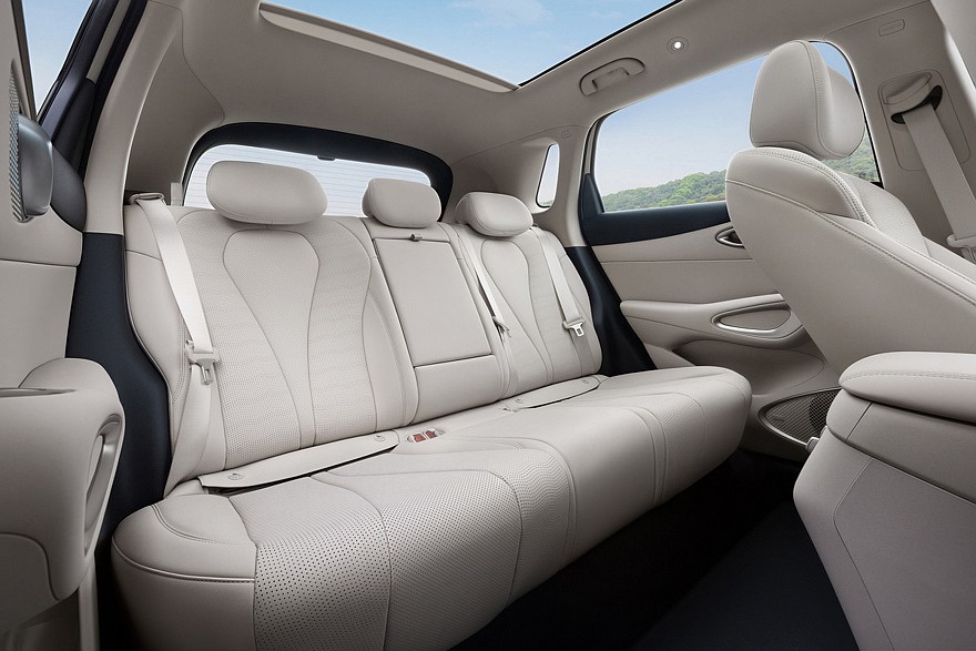 Обновленный BYD Sealion 05