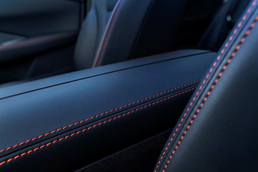 На фото: салон Nissan X-Trail N-Trek