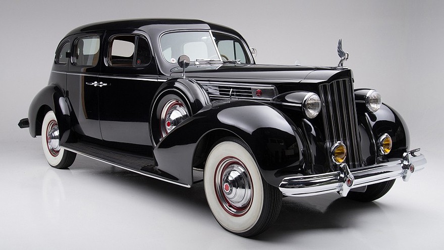 Packard Super Eight Touring Sedan '1939