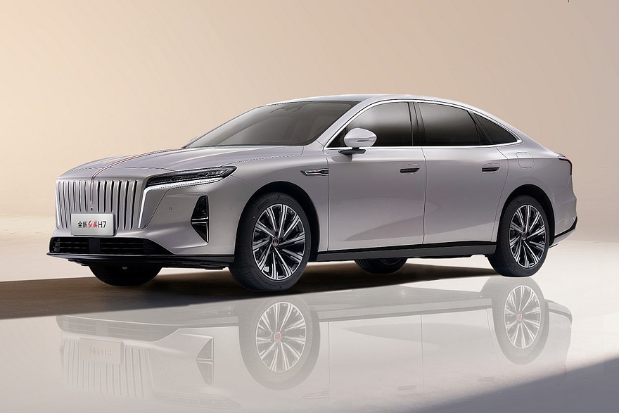 Новый Hongqi H7