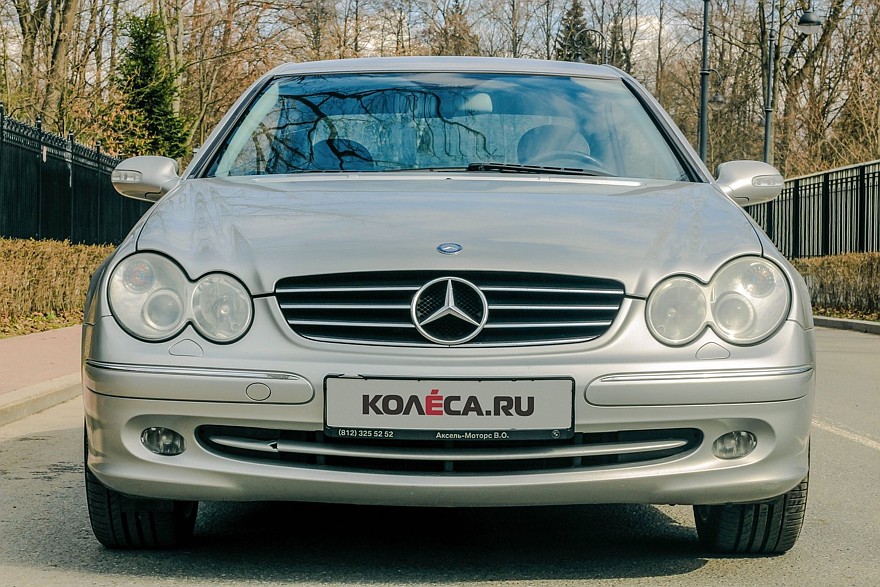 Mercedes-Benz CLK C209 спереди