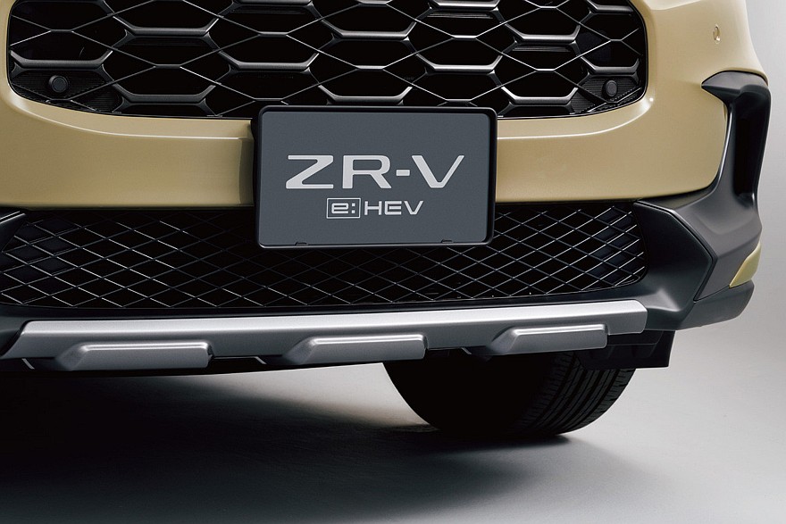 Топовый Honda ZR-V Cross Touring. За накладки на дверях нужно доплачивать