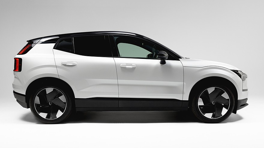 Volvo EX30 превратили в фургон: грузоподъёмность 390 кг и 1000 литров объёма