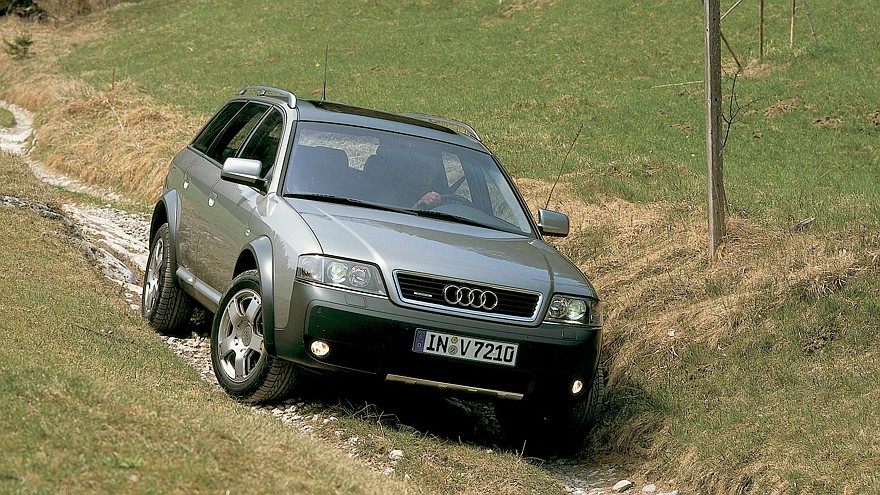 На фото: Audi Allroad quattro (2000)